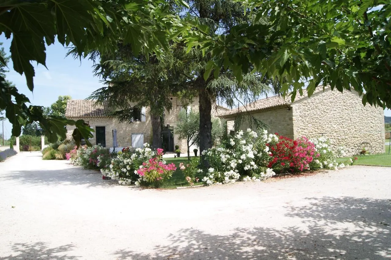 Bed & Breakfast B&B Dans Mas En Pierres Robion en Luberon Frankrijk