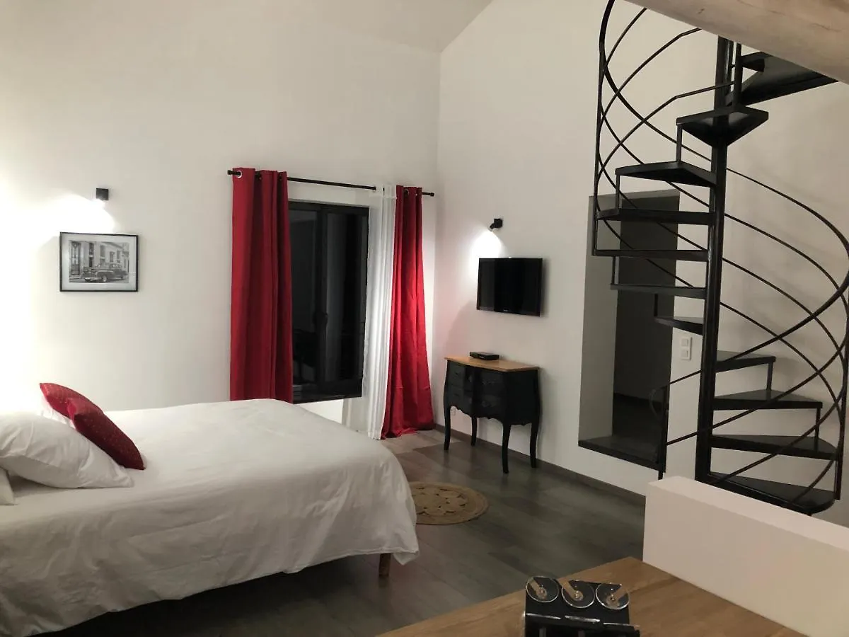 B&B Dans Mas En Pierres Robion en Luberon